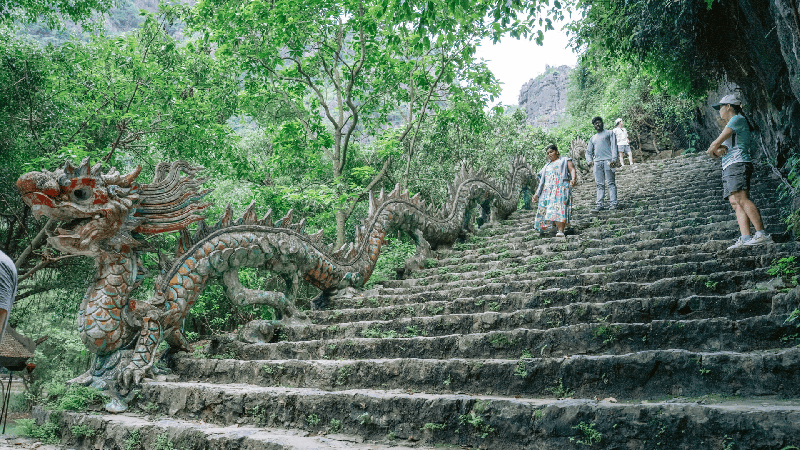 Explore Ninh Binh by E-Bike (4)